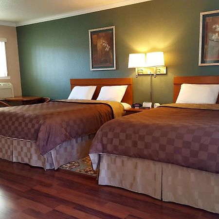 Maple Leaf Motel Shady Cove Экстерьер фото